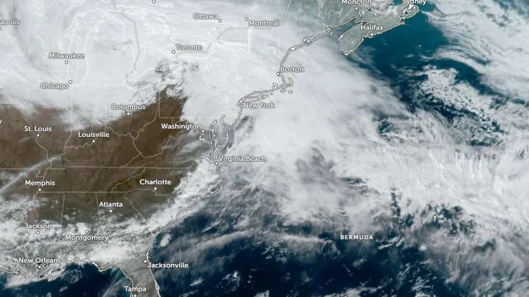 Satellite image of the U.S. East Coast at 0010 UTC on February 21, 2026. Credit NOAA GOES-19, Zoom Earth, The Watchers