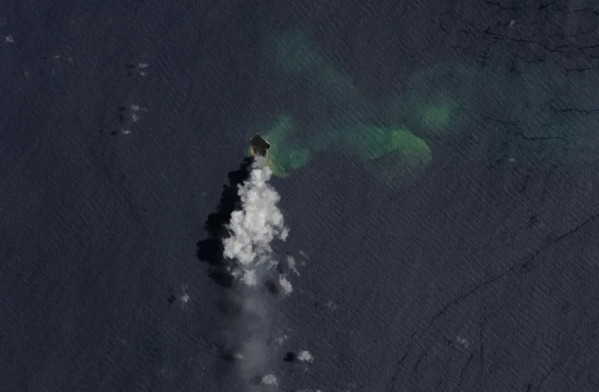 home reef volcano satellite image february 15 2026 sentinel-2