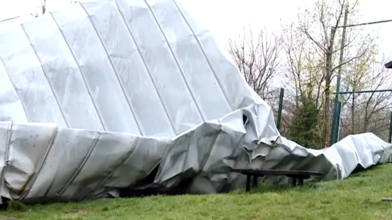 Rare wind event with gusts above 120 kmh 75 mph causes damage and injuries in Zagreb Croatia March 27 2026