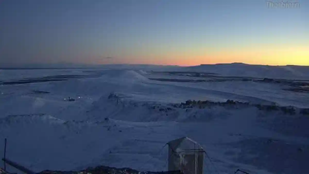 The eruption site as they appeared in a webcam located in Þorbjörn in the morning of October 20, 2025