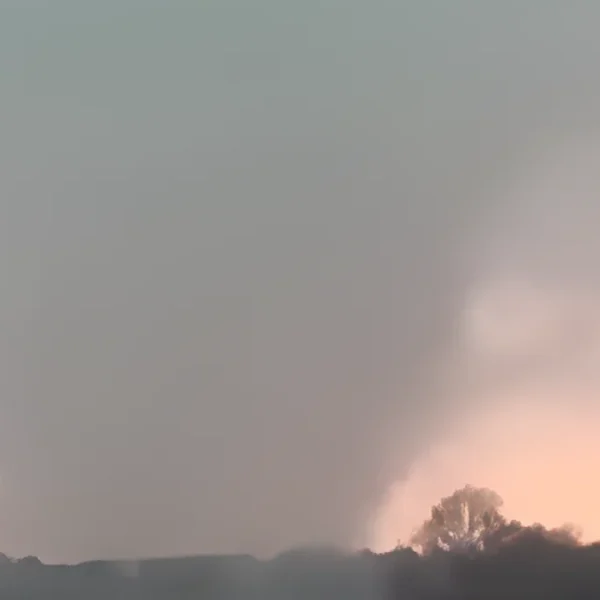 Tornado near Kankakee, Illinois on March 10, 2026