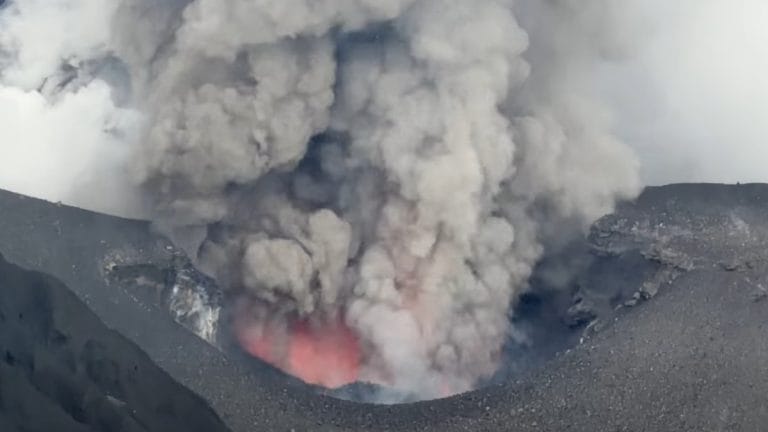 ambae volcano eruption february 2026 vmgd