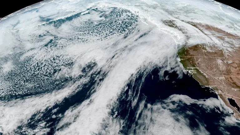 atmospheric river affecting bc and washington 2040 utc march 18 2026