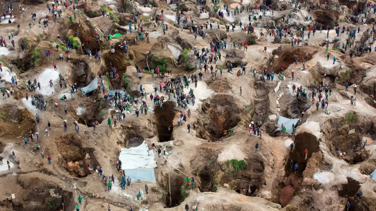 luwowo coltan mine near rubaya north kivu drc
