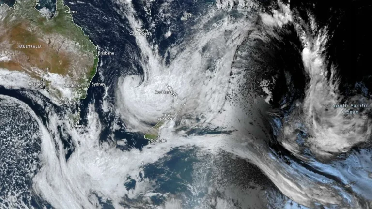 new zealand satellite image 0350 utc march 25 2026
