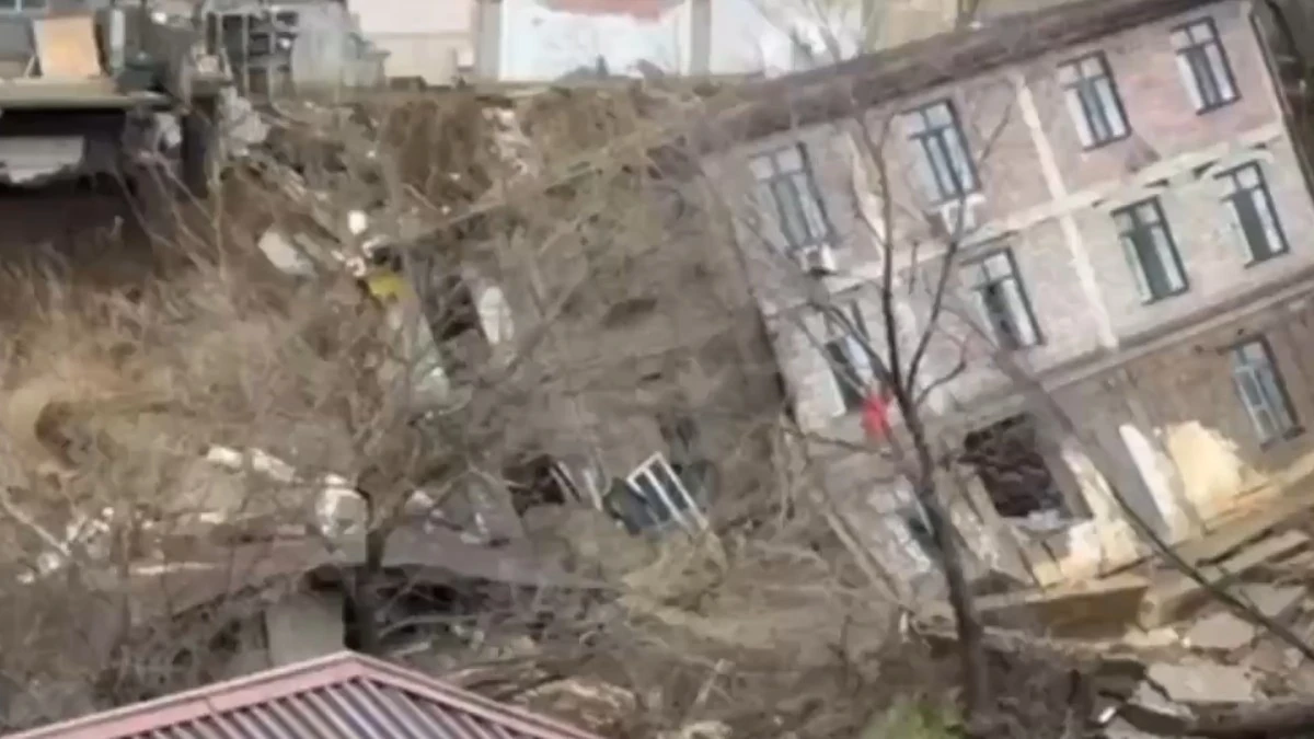 apartment building collapse in makhachkala dagestan april 2026