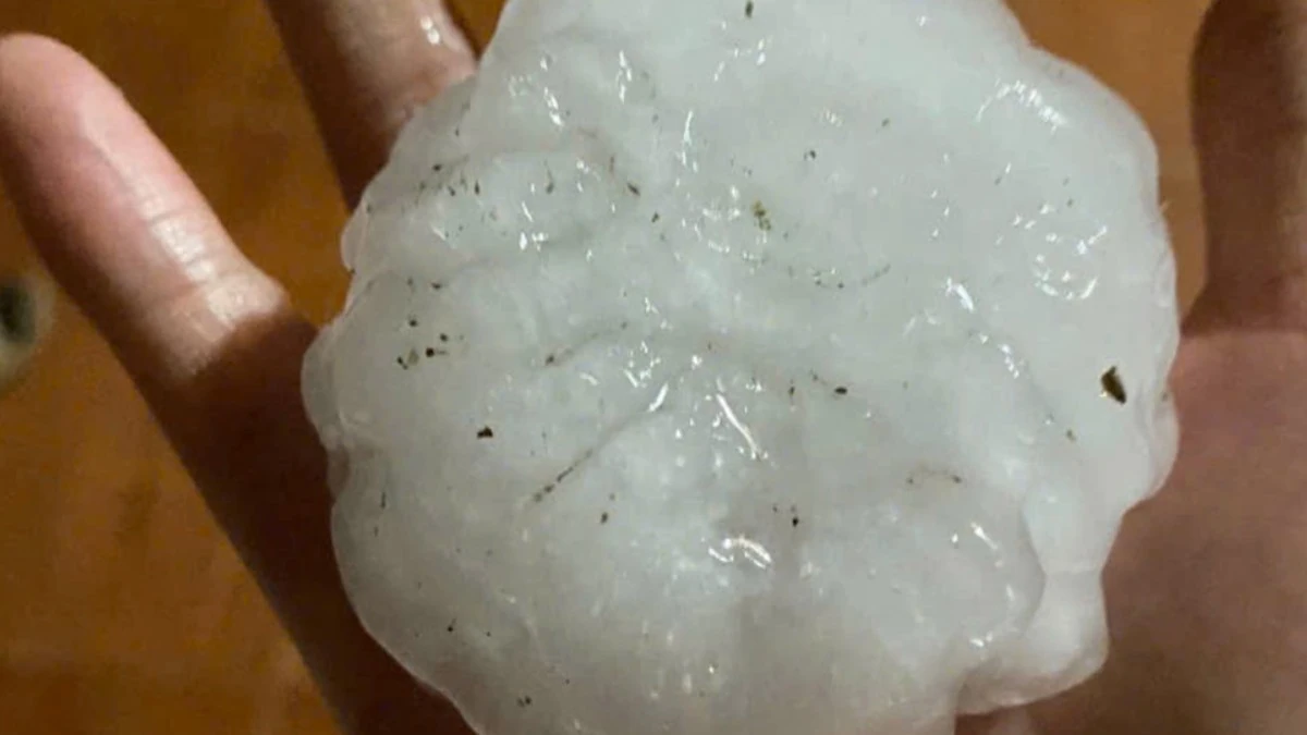 giant hail vietnam lao cai april 16 2026