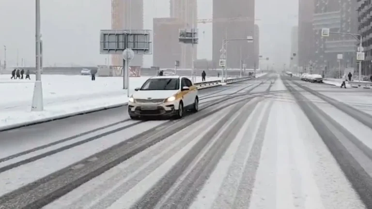 moscow russia snow april 27 2026