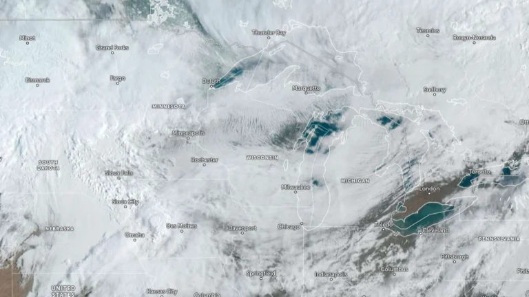 satellite image centered over wisonsin at 1400 utc on april 3 2026