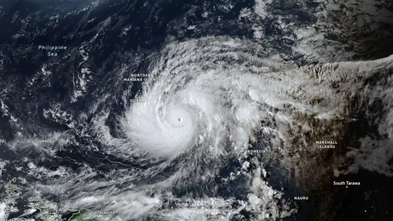 satellite image typhoon sinlaku 0620 utc april 12 2026