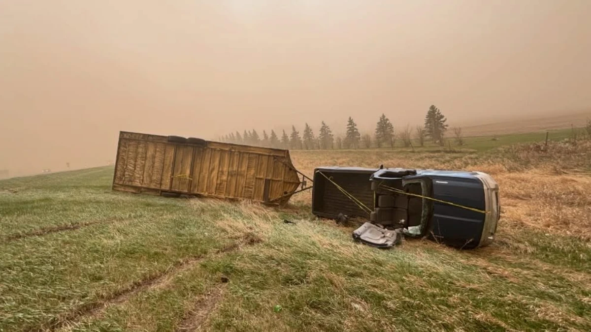 Crash caused by blinding dust storm on Highway 83 near Minot, North Dakota on May 14, 2026