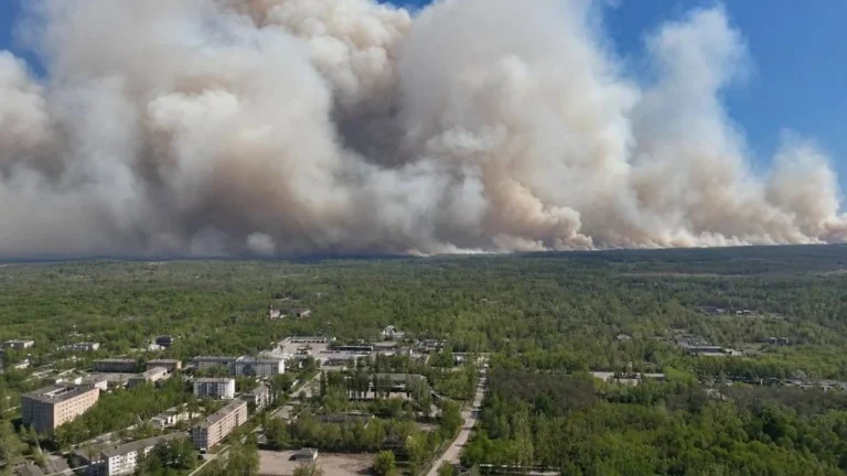Massive wildfire burns through Chernobyl exclusion zone may 2026