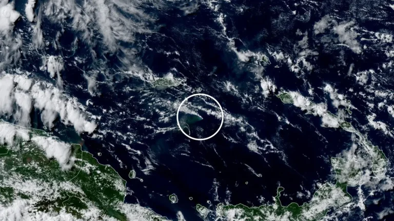 ash rising over submarine volcanic eruption bismarck sea 0430 utc may 12 2026 an