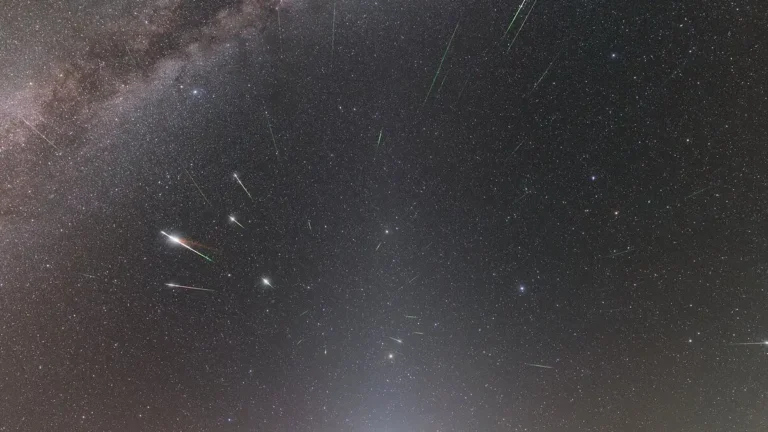 eta aquariids meteor shower from chilean desert by eso