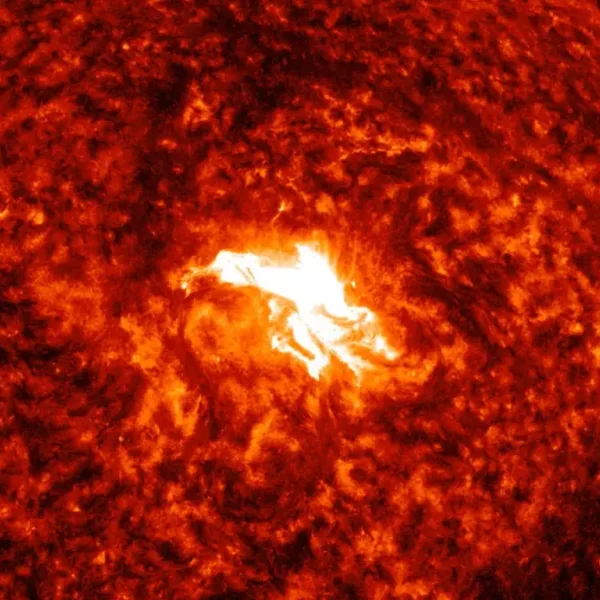 Earth-facing Region 4436 produces M1.9 solar flare and CME