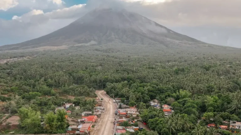 mayon volcano on may 3 2026 pio camalig municipality