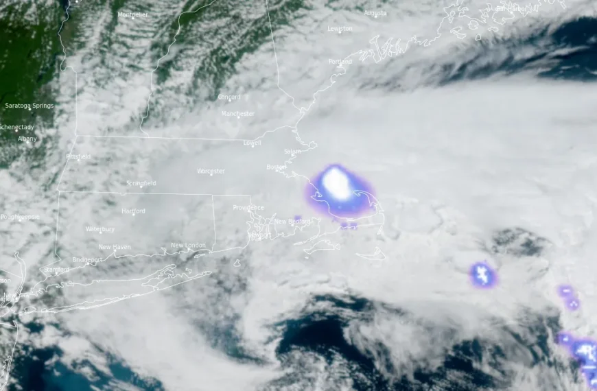 meteor over new england 1806 utc may 30 2026 goeseast with glm detection