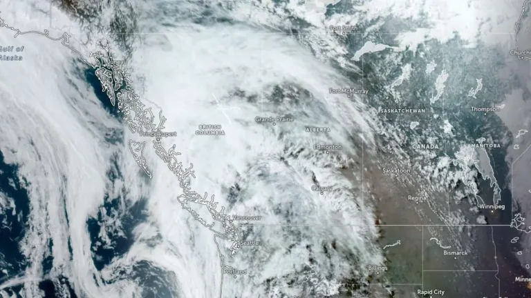 satellite image centered over alberta canada at 0040 utc on may 13 2026