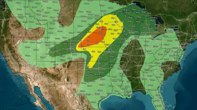 spc convective outlook may 17 2026