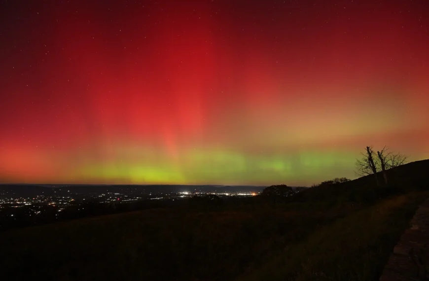 A rare low-latitude red aurora over Luray. Medieval records describe similar red lights appearing over Kyoto during a period of exceptionally high solar activity in the early 13th century.