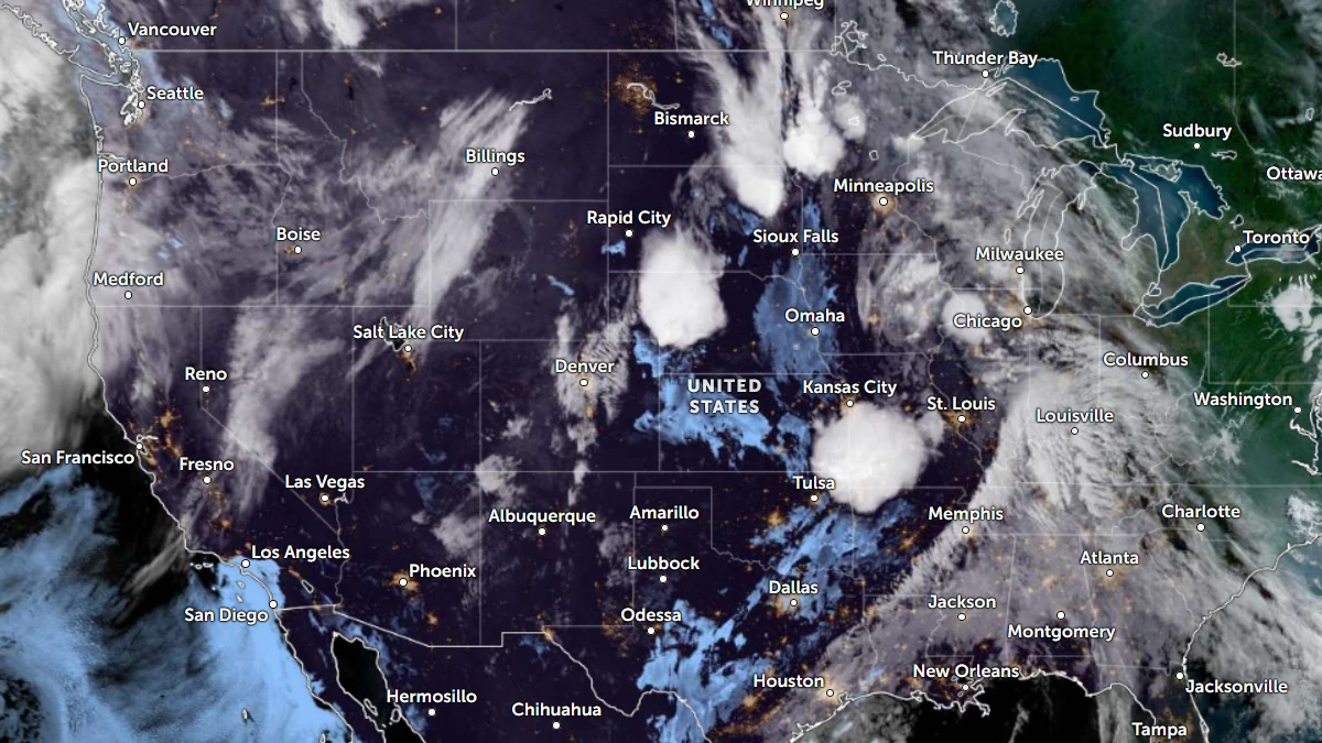 Satellite image of the USA at 1120 UTC on June 8, 2026