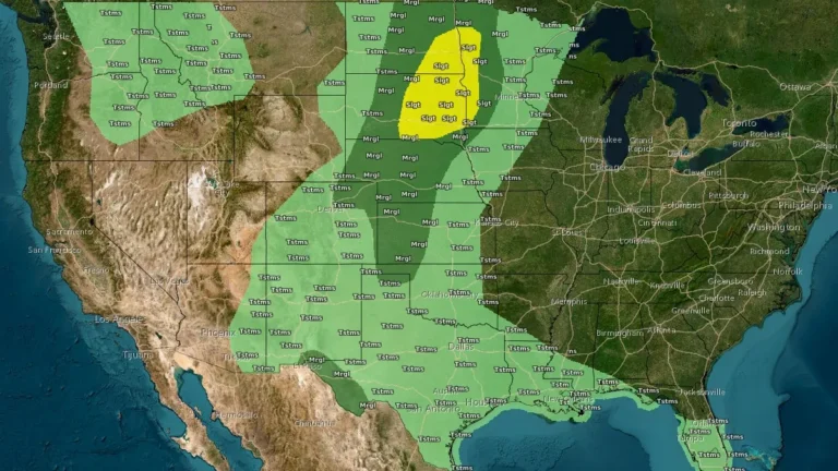 convective outlook conus valid 24 hours ending 1400 edt june 4 2026