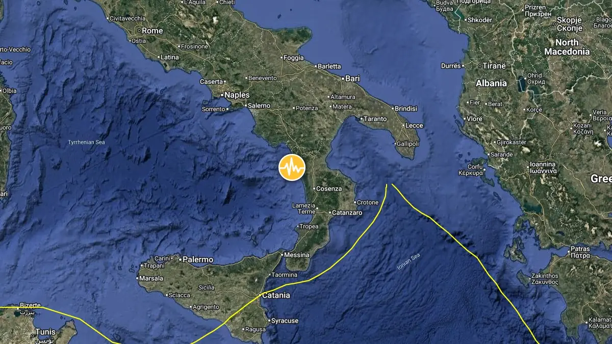 epicenter m6.2 earthquake southern italy june 1 2026