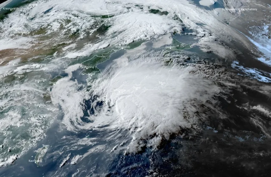 tc jangmi 0840 utc june 2 2026 himawari-9