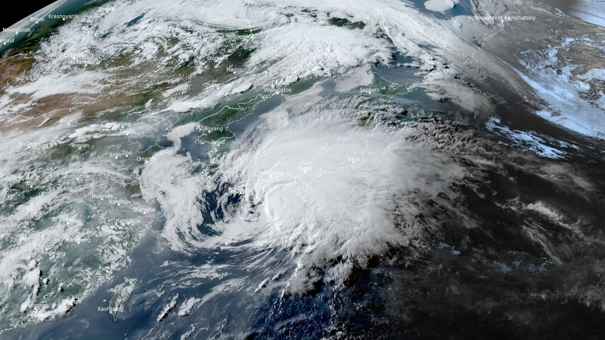 tc jangmi 0840 utc june 2 2026 himawari-9