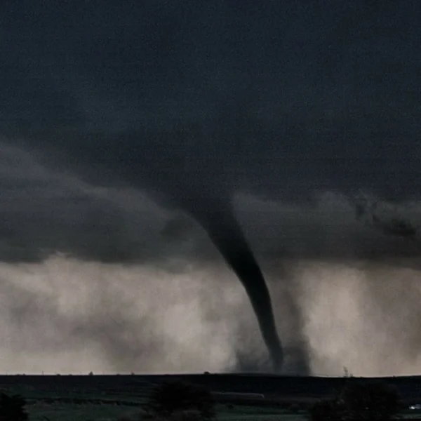 tornado near farnum nebraska by morgan schneider cimms noaa nssl 2019