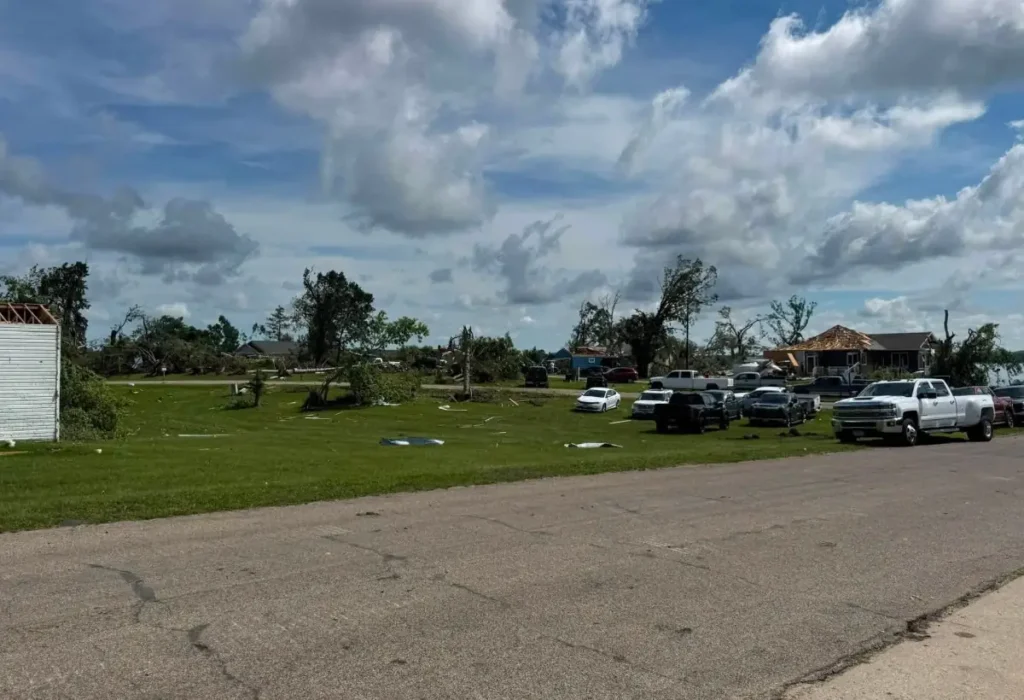 EF2 tornado Detroit Lakes Minnesota july 6 2026