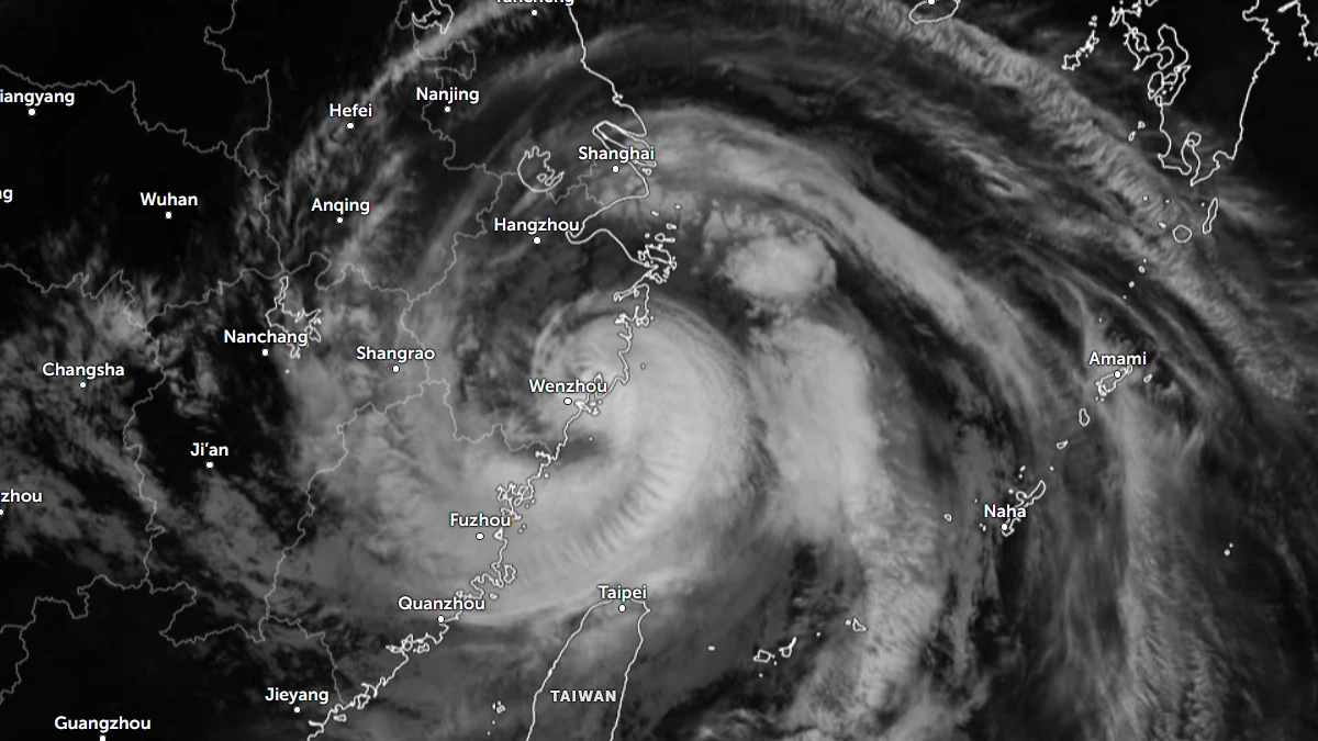 Satellite image Typhoon Bavi making landfall over eastern China at 1520 UTC, July 11, 2026