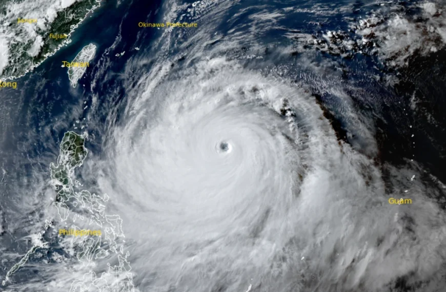 Satellite image of Super Typhoon Bavi at 0830 UTC on July 8, 2026