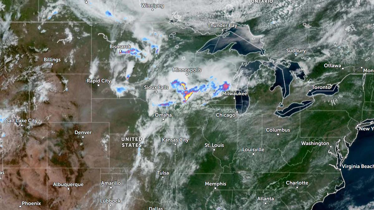 Satellite image of central U.S. and the Midwest with rain radar overlay at 1730 UTC on July 2, 2026 (