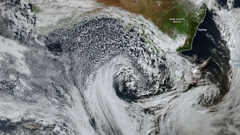 south australia satellite image 0450 utc july 2 2026