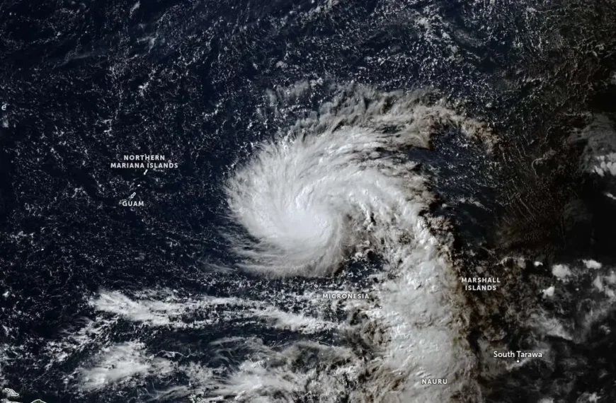 tropical storm bavi 0620 utc july 2 2026 himawari-9
