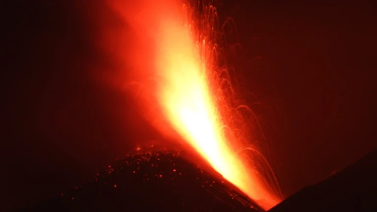 etna eruption july 31 2028 ingv