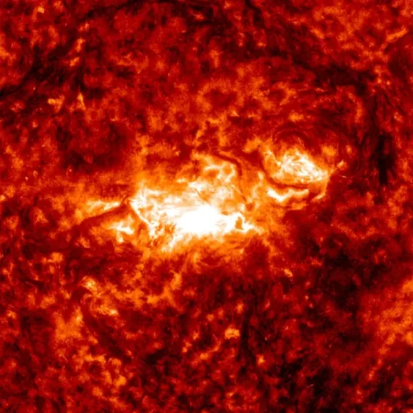 M6.9 solar flare produces Earth-directed CME, G2 geomagnetic storm watch issued for August 28