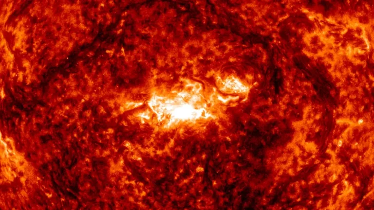 m6.9 solar flare august 25 2026