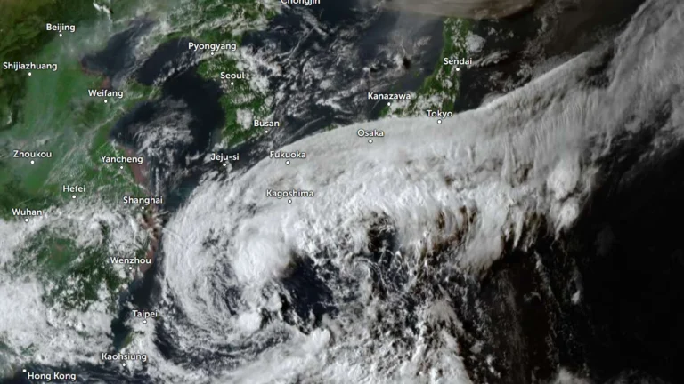 Satellite image of Japan at 0800 UTC on September 5, 2026
