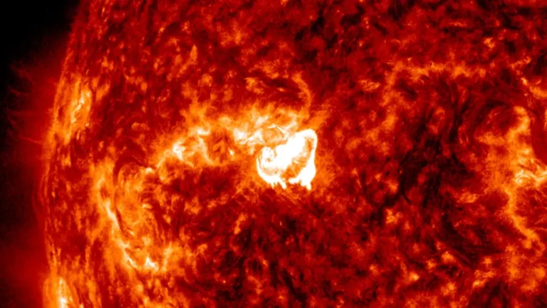 sdo aia 304 1039 utc september 6 2026