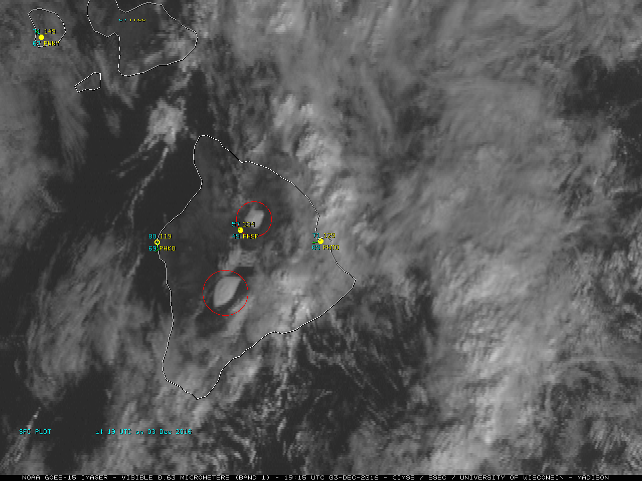 GOES-15 Visible (0.63 µm) images showing snow-covered peaks of Mauna Kea and Mauna Loa (circled in red) on the Big Island of Hawai’i, December 3, 2016.