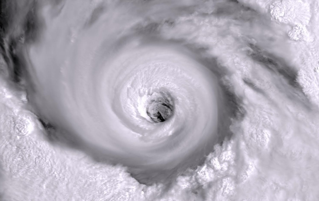 Hurricane Genevieve satellite image of eye