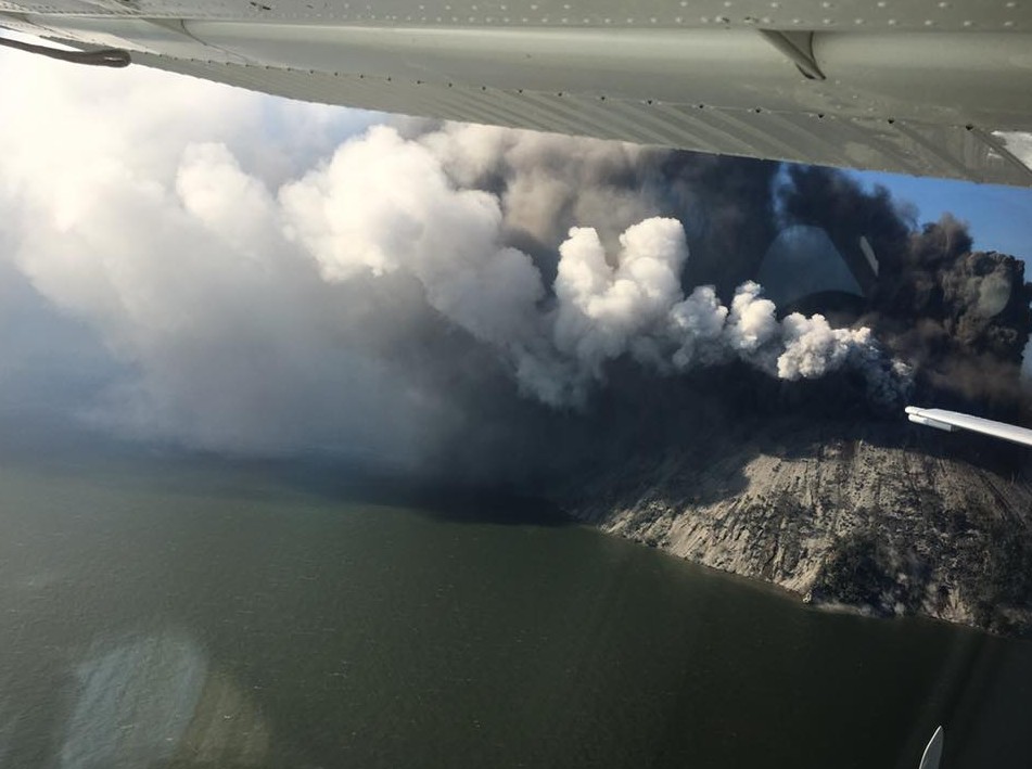 Kadovar volcano eruption on January 6, 2018
