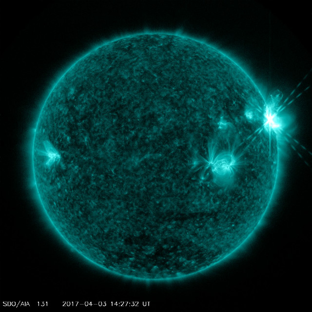 M5.8 solar flare on April 3, 2017