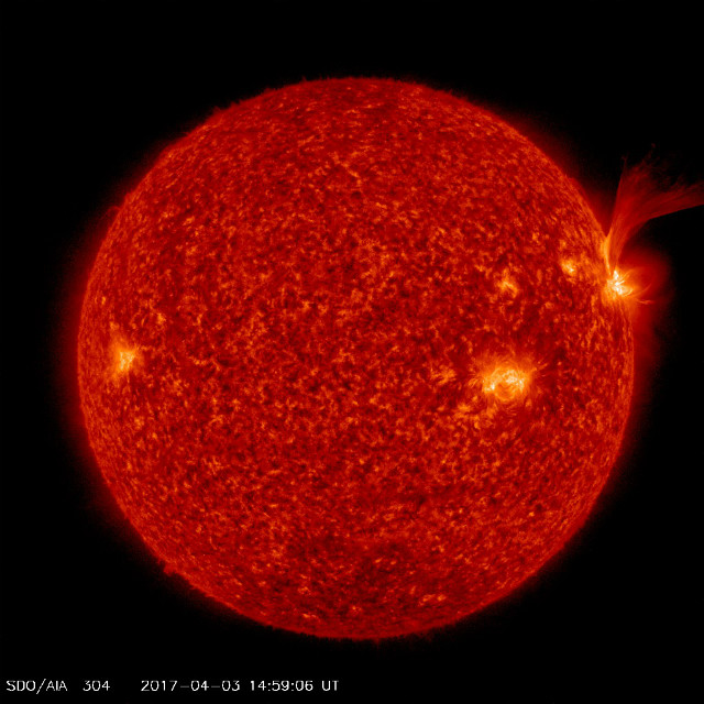 M5.8 solar flare on April 3, 2017