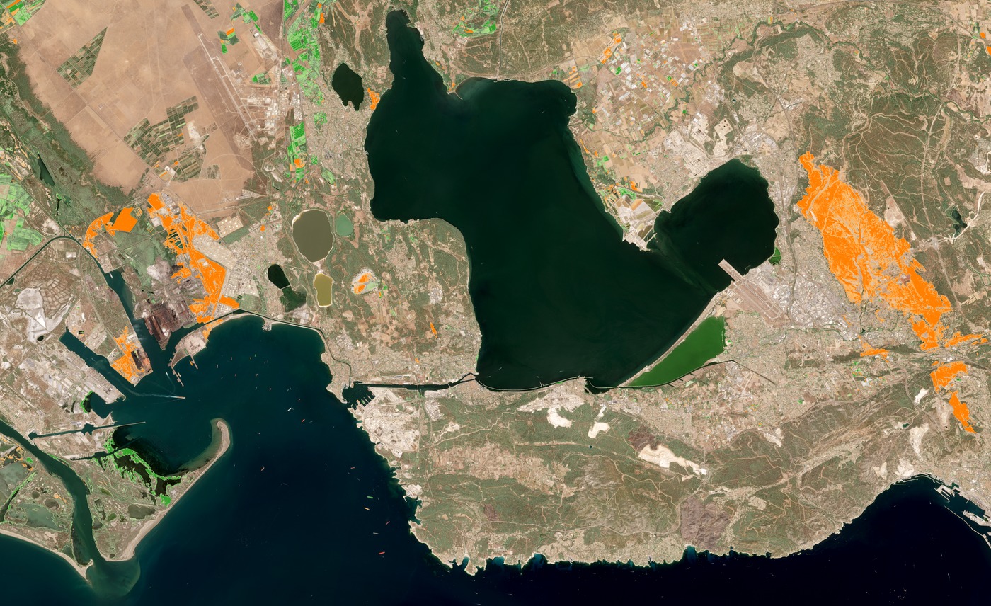 Modified Copernicus Sentinel data, forest fire, Marseille, France, summer 2016 - Sentinel-2