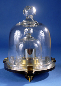 Replica of the national prototype kilogram standard no. K20 kept by the US government National Institute of Standards and Technology (NIST)
