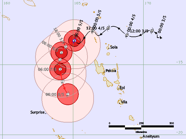 Tropical Cyclone Donna forecast track by RSMC NADI on May 5, 2017