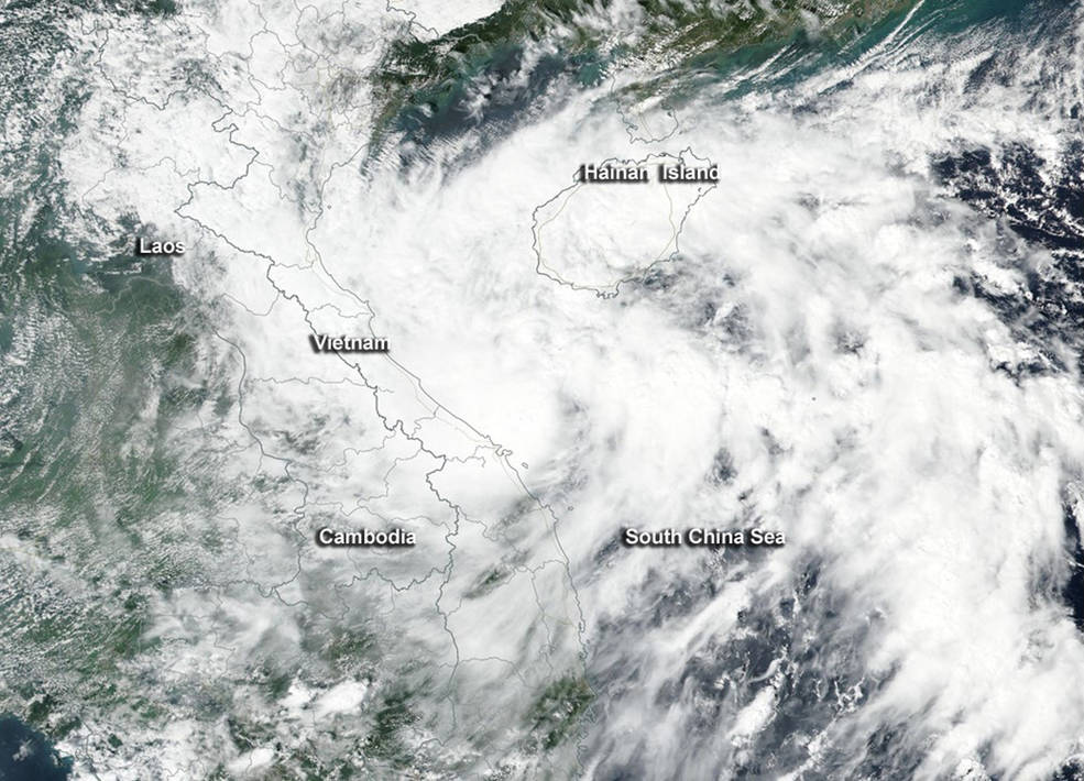Tropical depression Aere re-born off the central coast of Vietnam, October 13, 2016. Image credit: NASA/NOAA/NRL